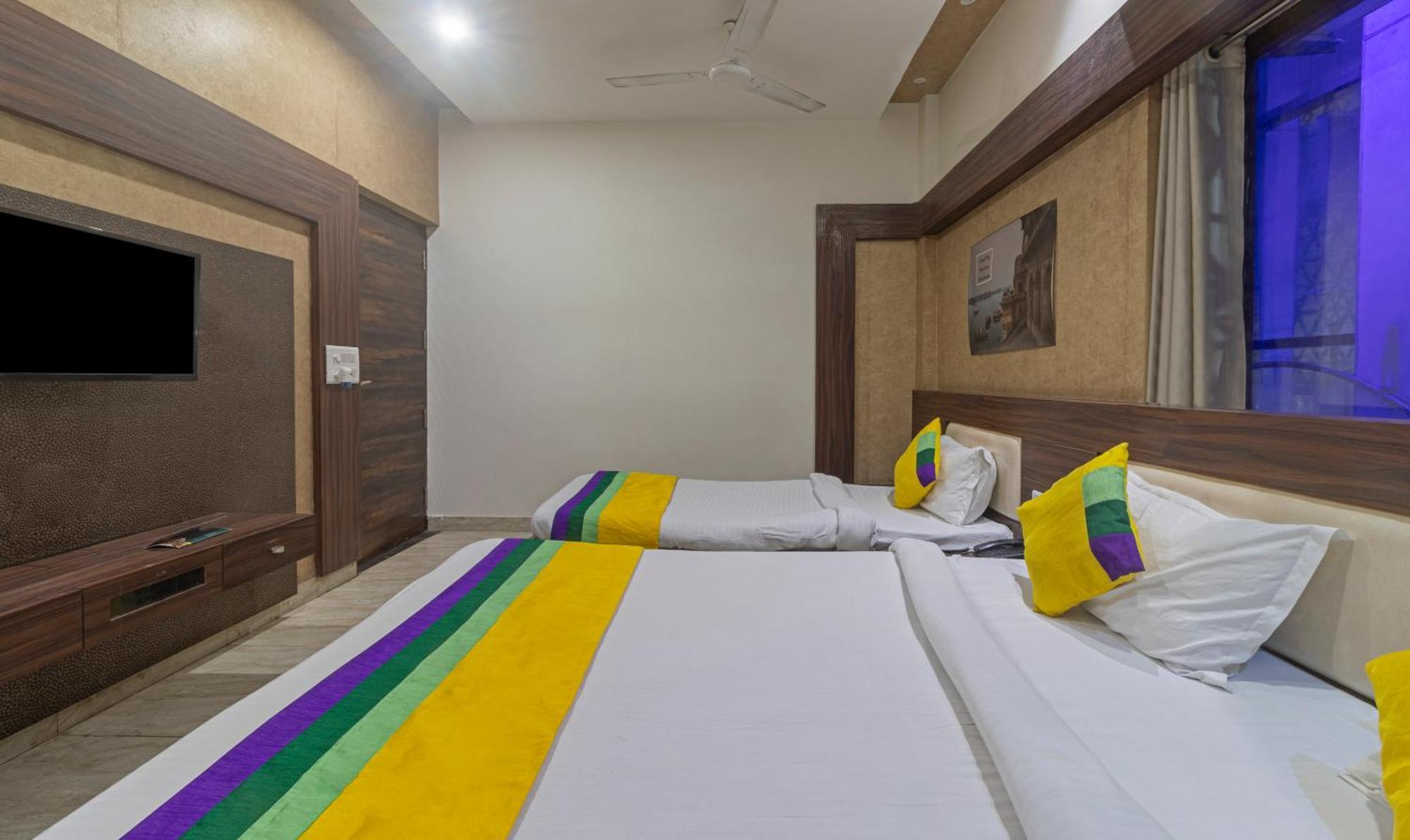Itsy Hotels Shree Anand Dham, Vrindāvan المظهر الخارجي الصورة